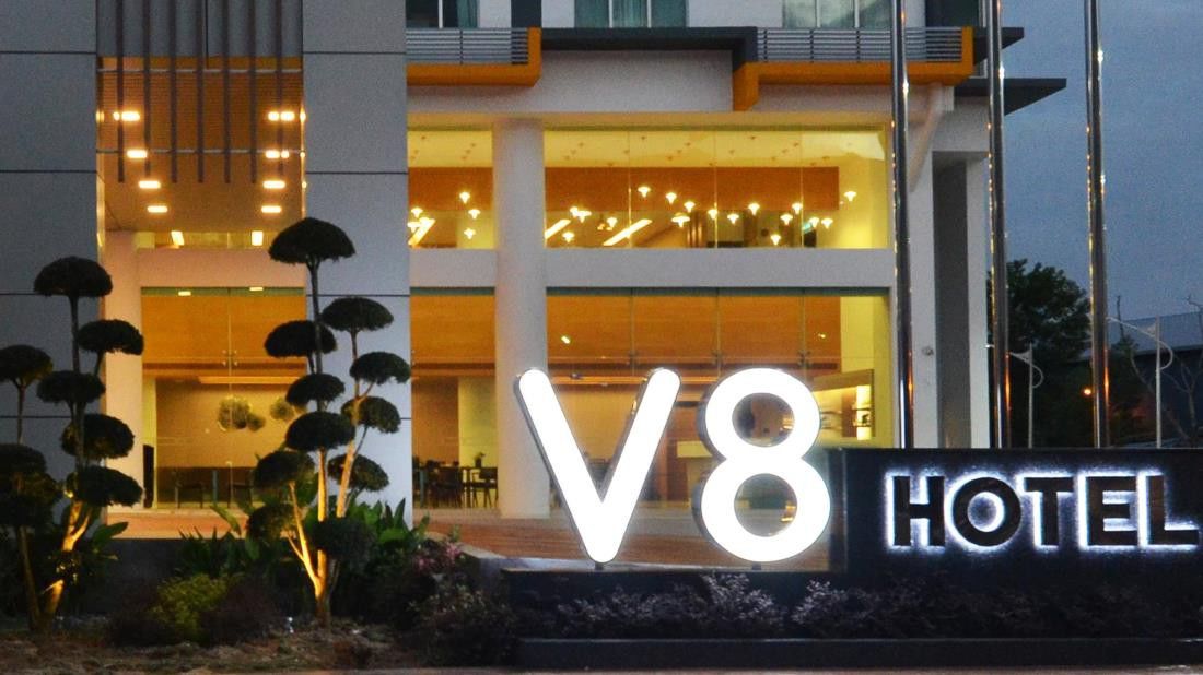 V8 Hotel Johor Bahru Bagian luar foto